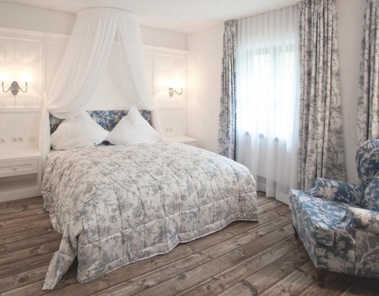 Hotel Forsthaus Woernbrunn Grünwald Esterno foto