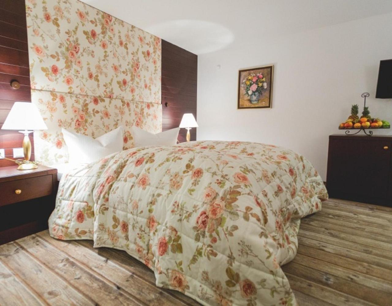 Hotel Forsthaus Woernbrunn Grünwald Camera foto