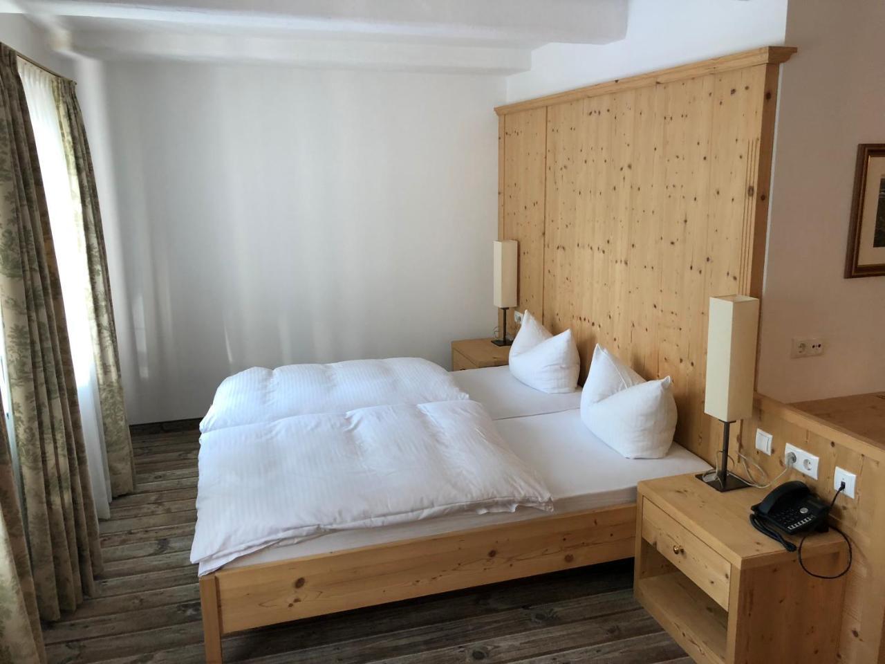 Hotel Forsthaus Woernbrunn Grünwald Esterno foto