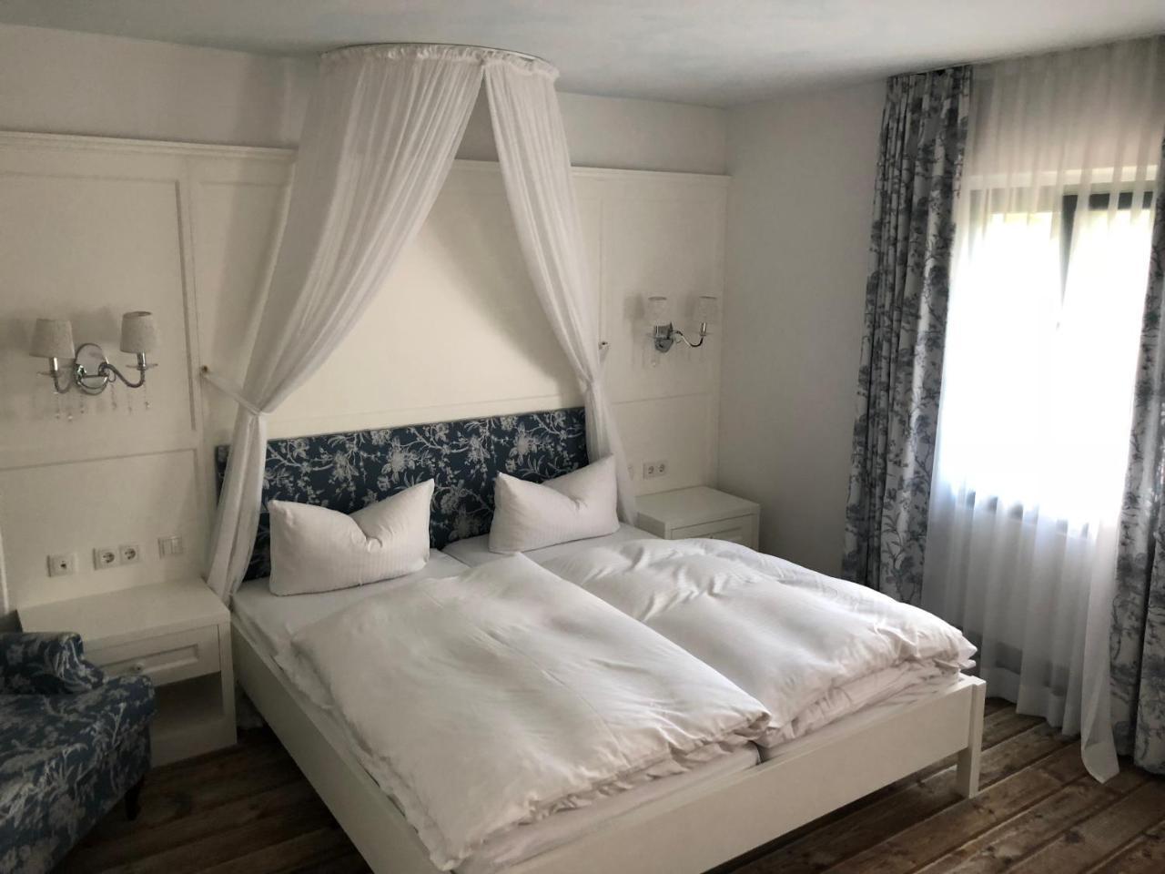 Hotel Forsthaus Woernbrunn Grünwald Esterno foto