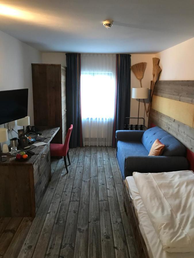 Hotel Forsthaus Woernbrunn Grünwald Esterno foto